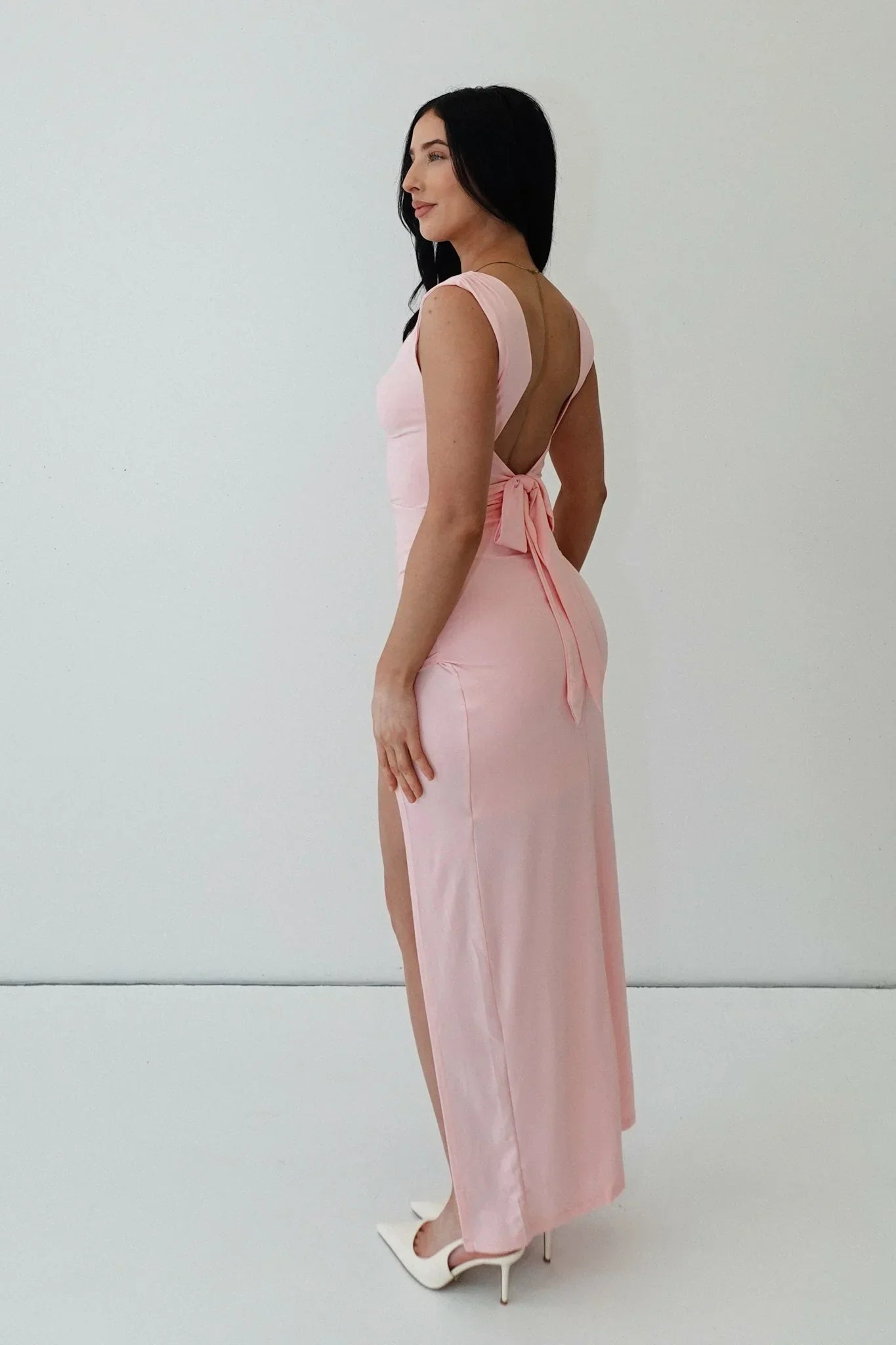 Averly | Elegant Backless Sleeveless Maxi Dress
