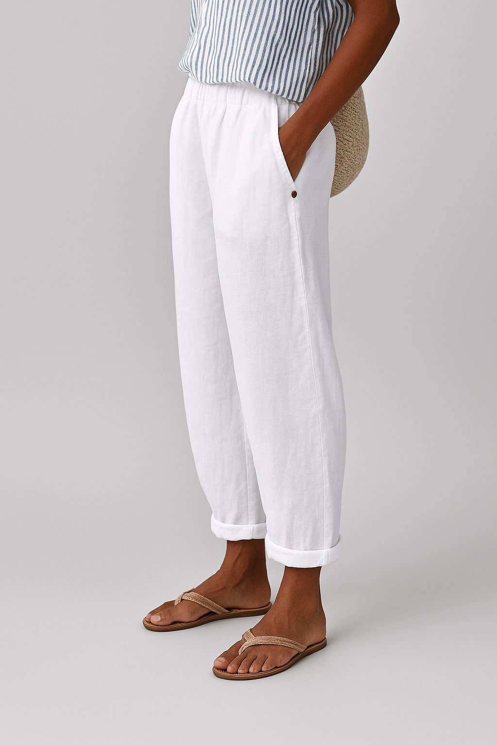 Della | Cuffed Straight Leg Pants