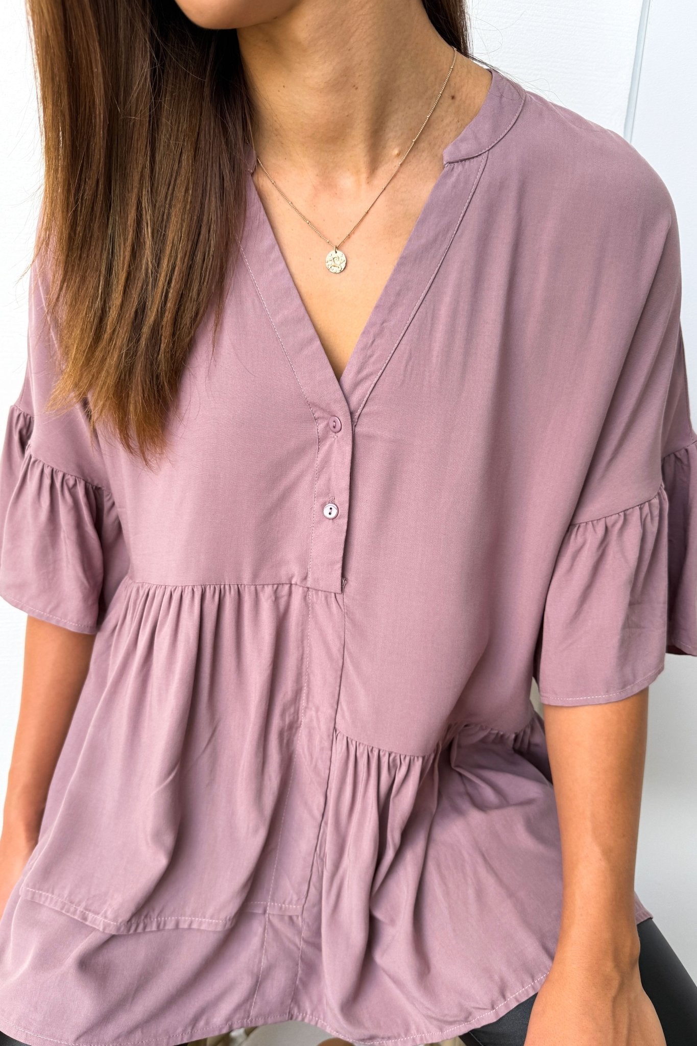 Elvie | Effortless Sleek Blouse