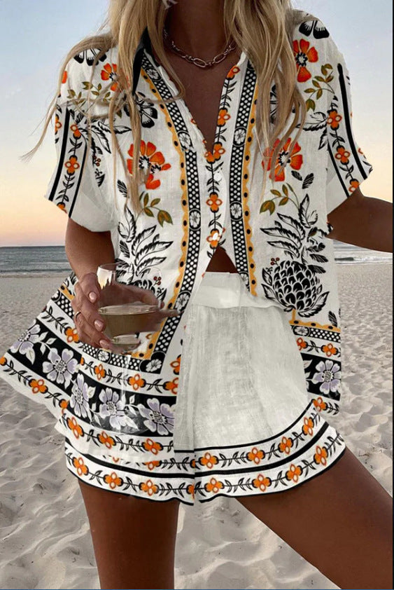 Sophie | Short linen set with floral print.