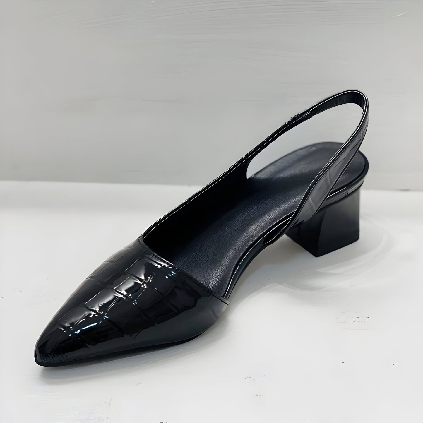 Ninon | Pointed-Toe Slingback Flats