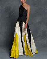 Maelis | One-Shoulder Pleated Maxi Dress