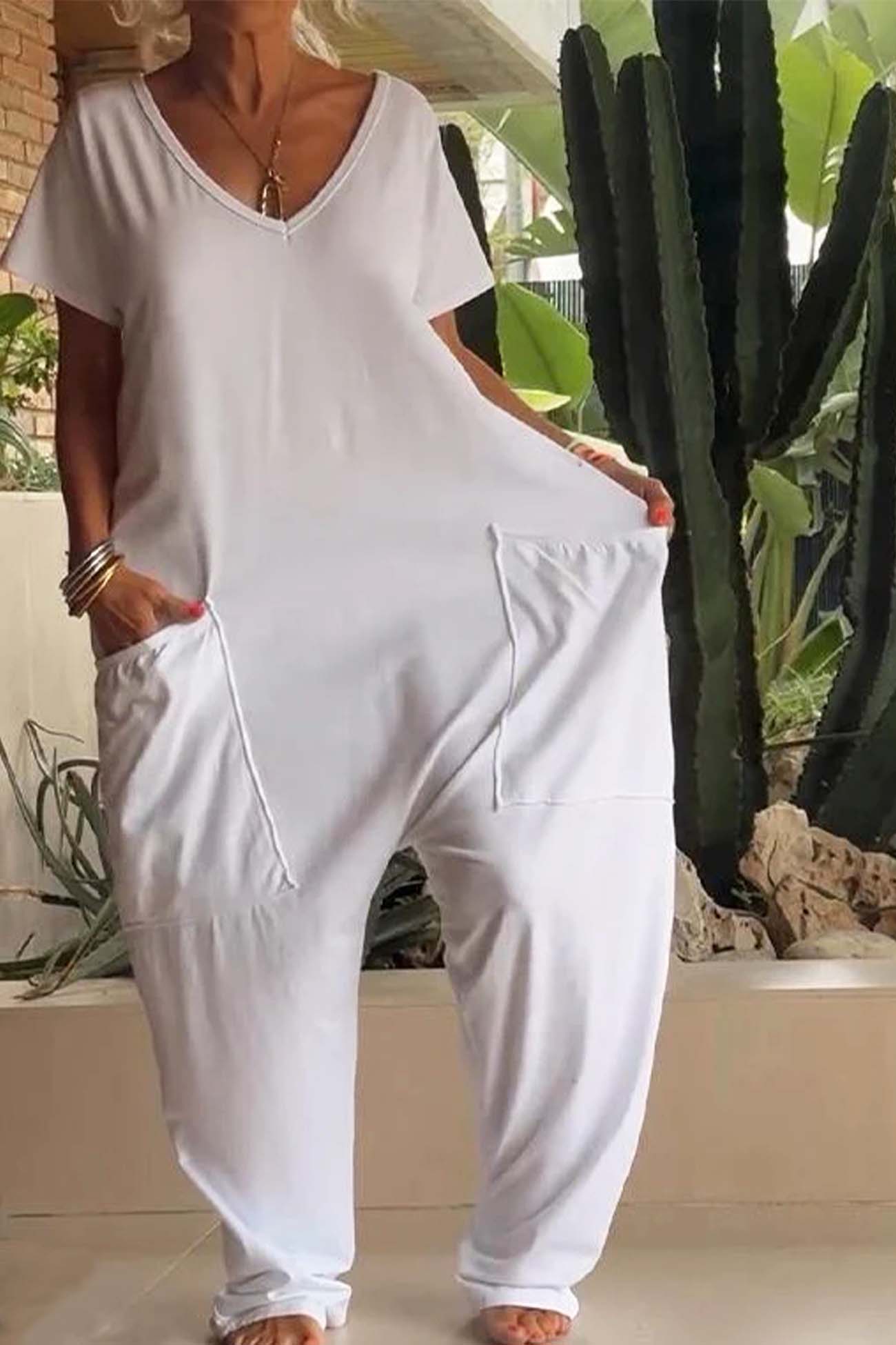 Breezy | V-Neck Loose Jumpsuit