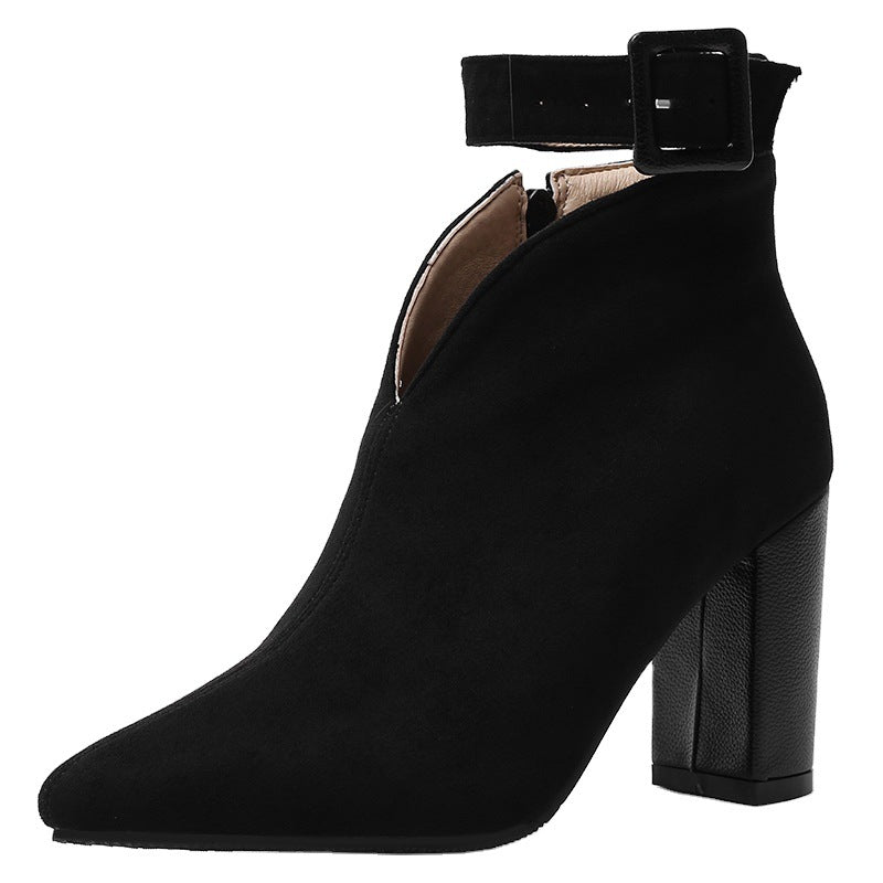 Nolke | V-Cut Block-Heel Ankle Boots