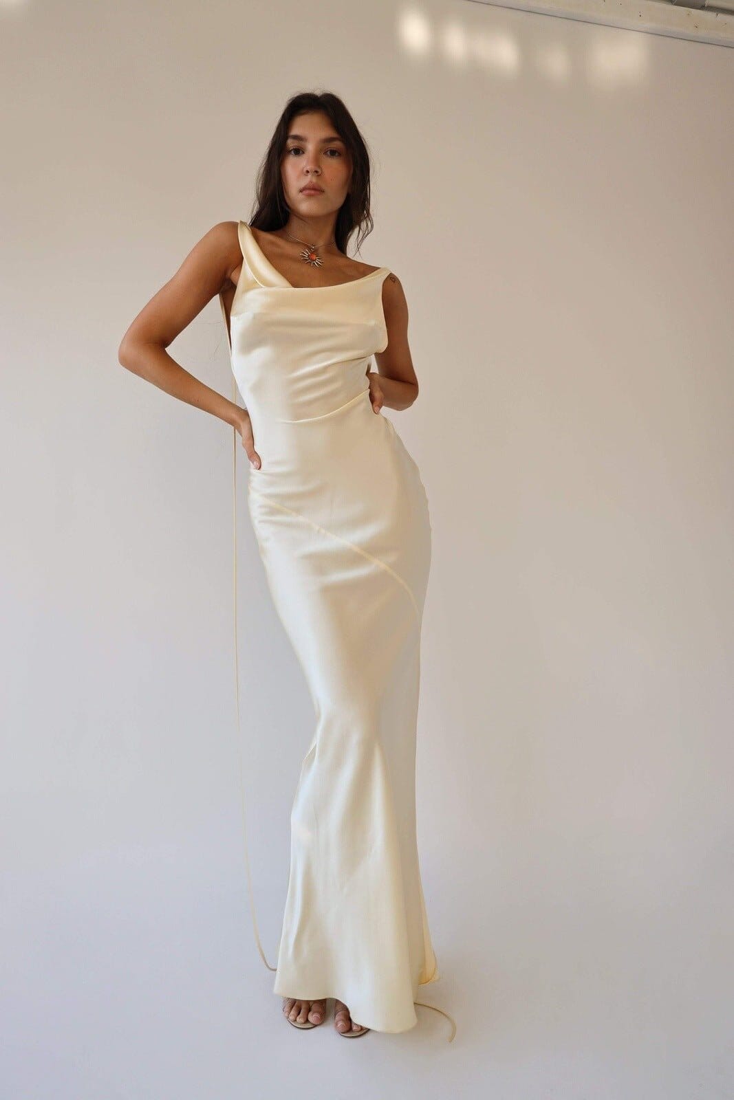 Charlotte | Elegant Maxi Dress with Open Back