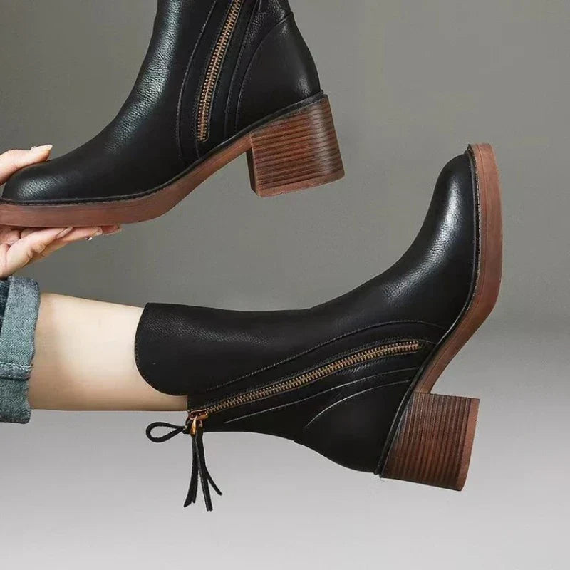 Doetsen | Almond-Toe Block-Heel Ankle Boots