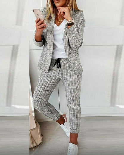 Gitte | Plaid Blazer & Slim Ankle Pants Set