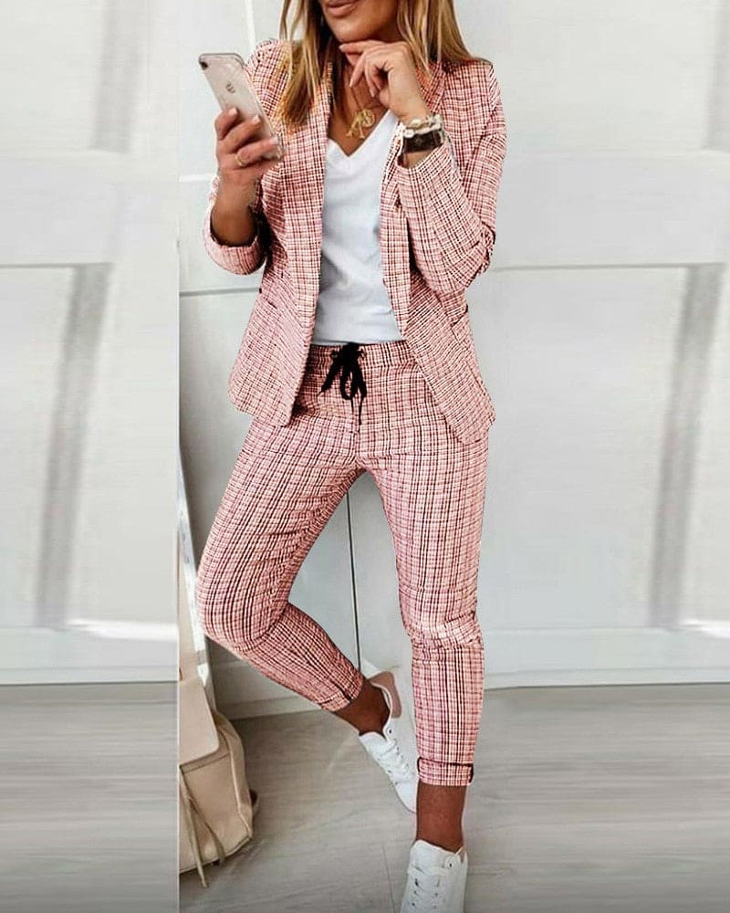 Gitte | Plaid Blazer & Slim Ankle Pants Set