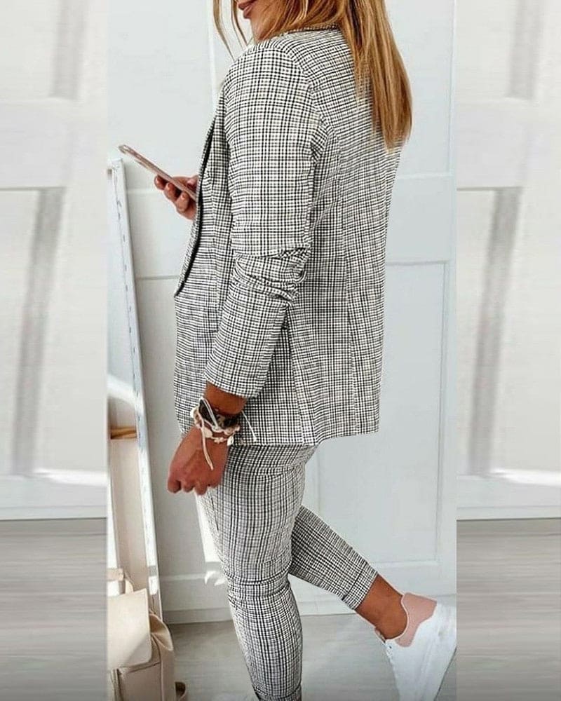 Gitte | Plaid Blazer & Slim Ankle Pants Set