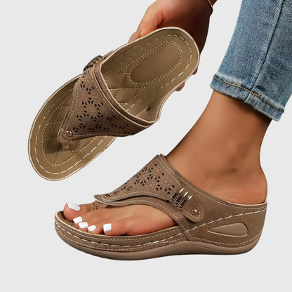 Maëva | Slip-On Wedge Sandals
