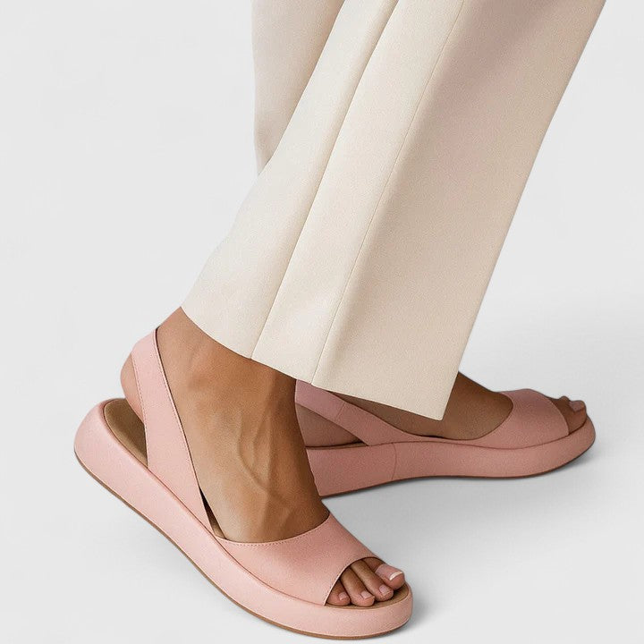 Emrynn | Flat Sandals for Women