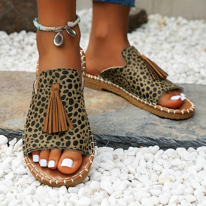 Noémie | Tasseled Slide Sandals