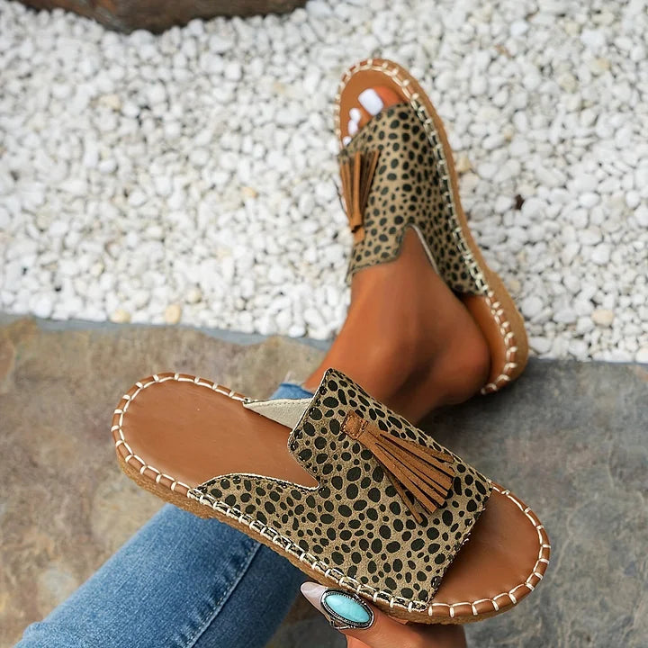 Noémie | Tasseled Slide Sandals