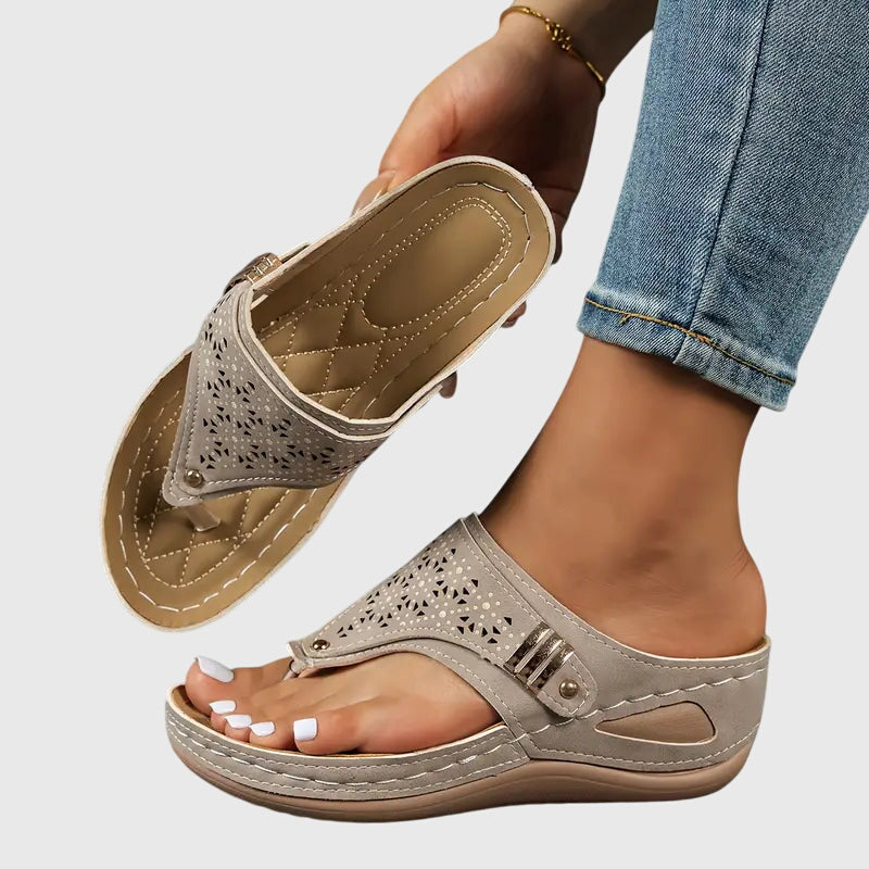 Maëva | Slip-On Wedge Sandals