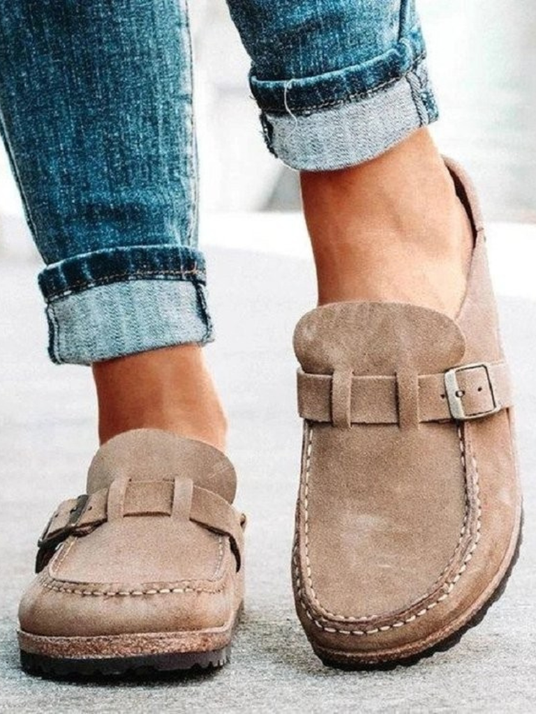 Delphinia | Buckle-Strap Loafers
