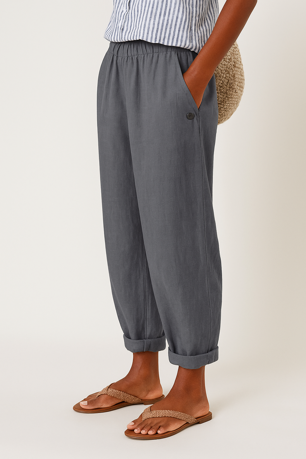 Della | Cuffed Straight Leg Pants