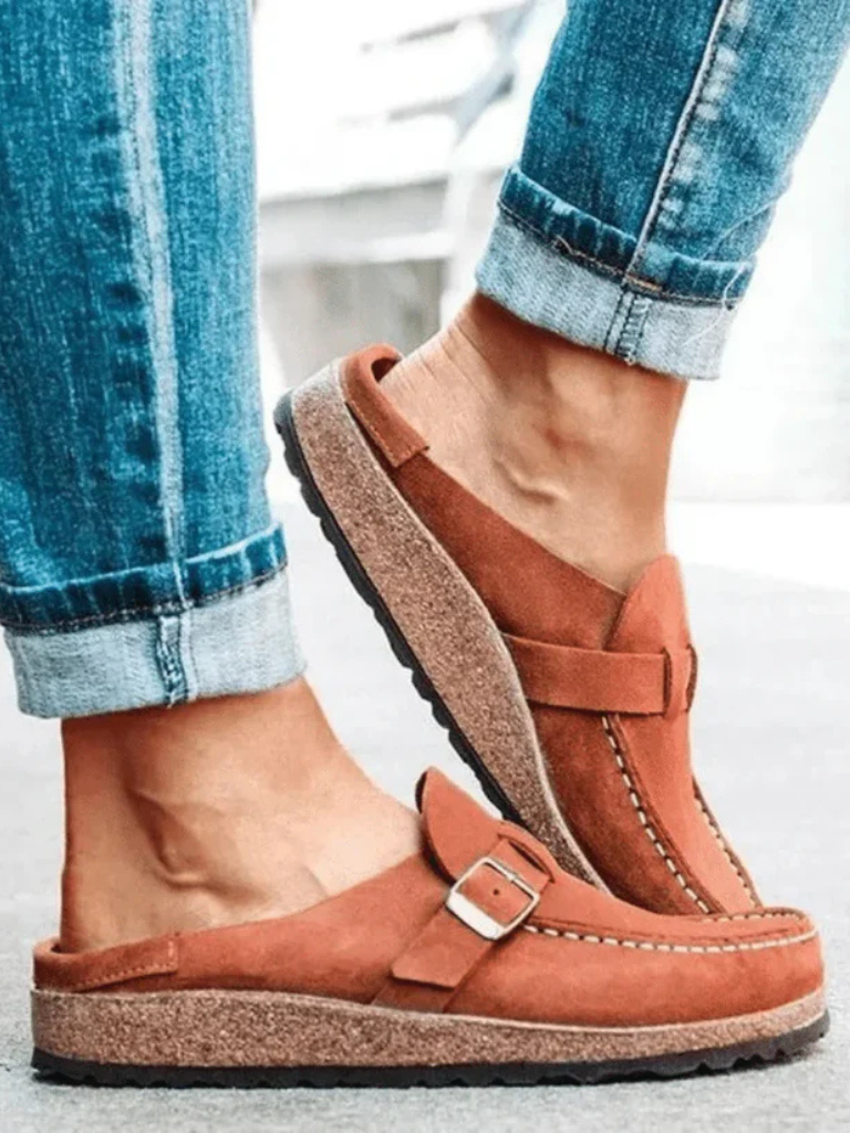 Delphinia | Buckle-Strap Loafers