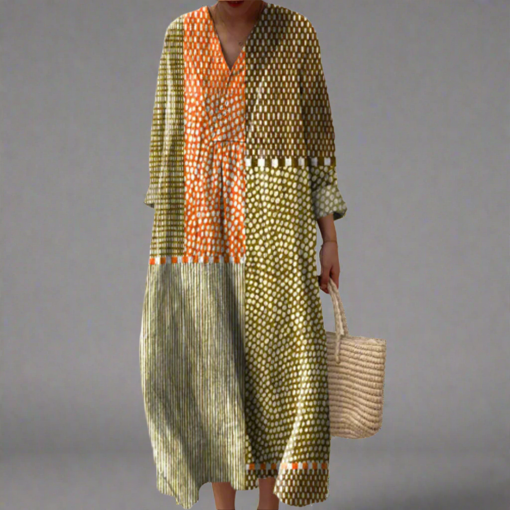 Gia - Elegant Geometric Dress