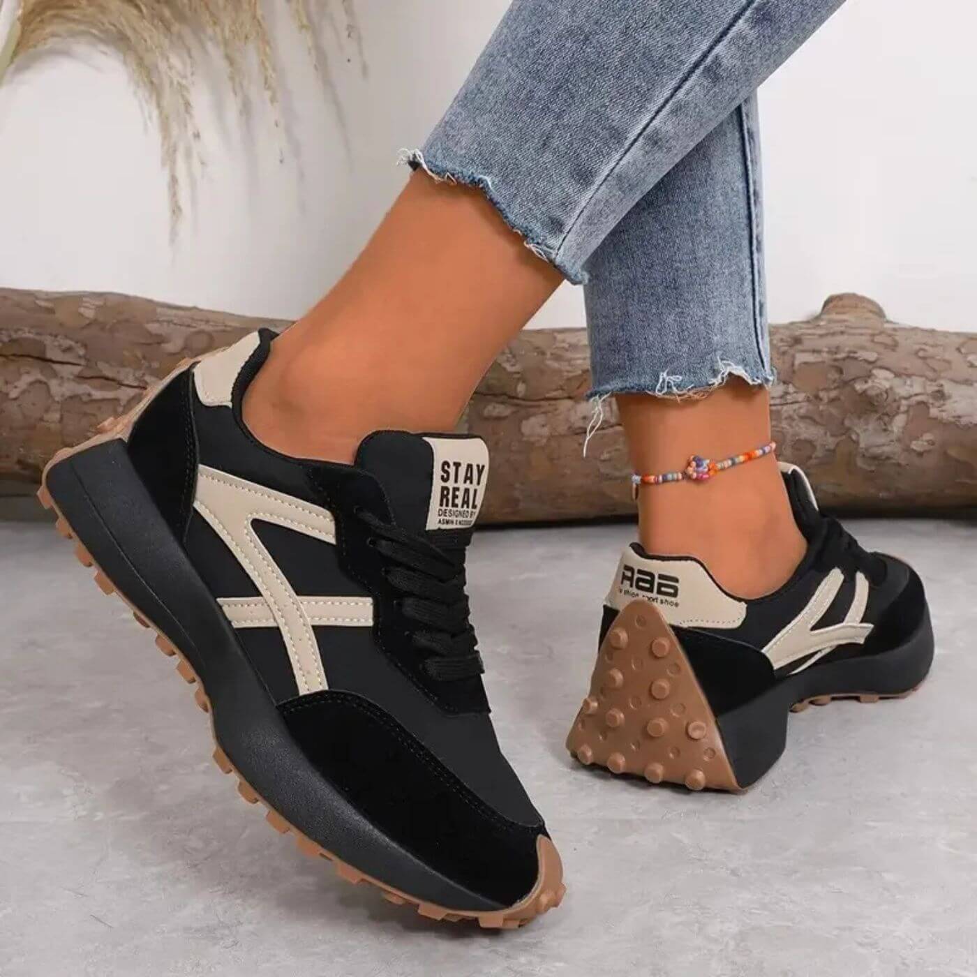 Marit | Slip-Resistant Cushioned Walking Sneakers