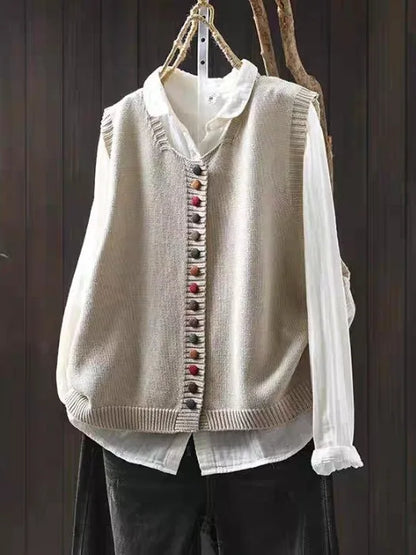 Round-neck button vest shown from the front