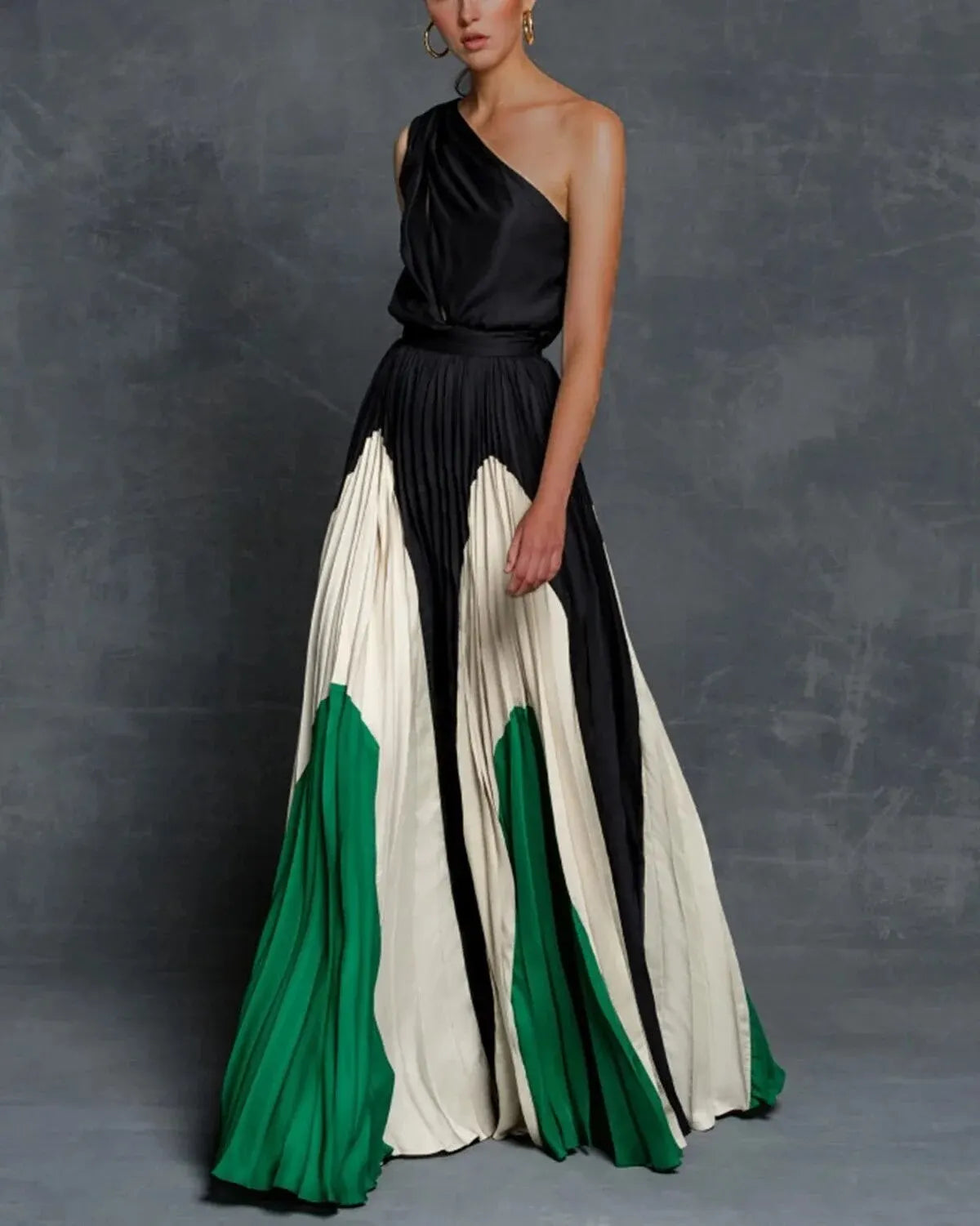 Maelis | One-Shoulder Pleated Maxi Dress
