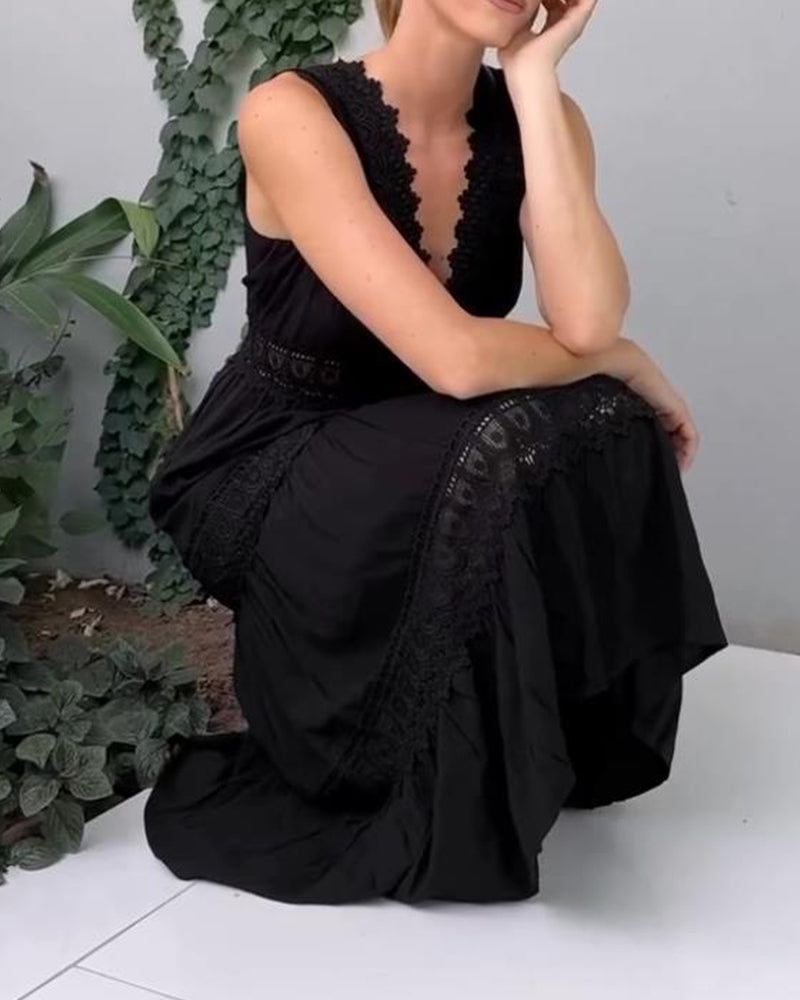 Kayla | Elegant Lace Dress with V-Neck