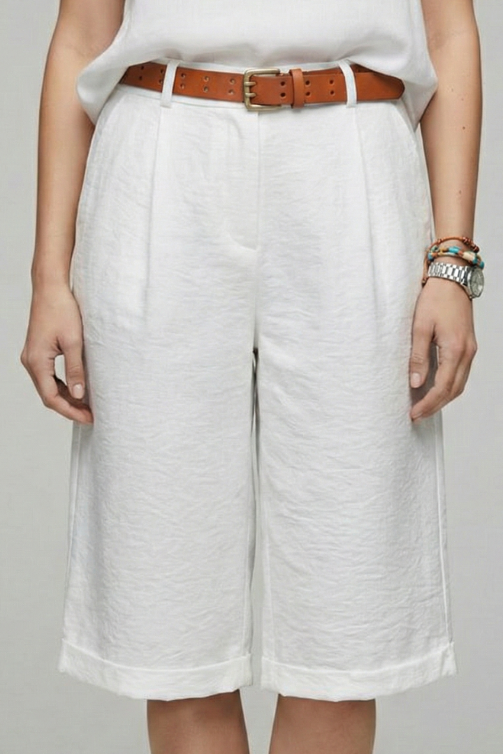 Hannah | High Waist Cuffed Shorts