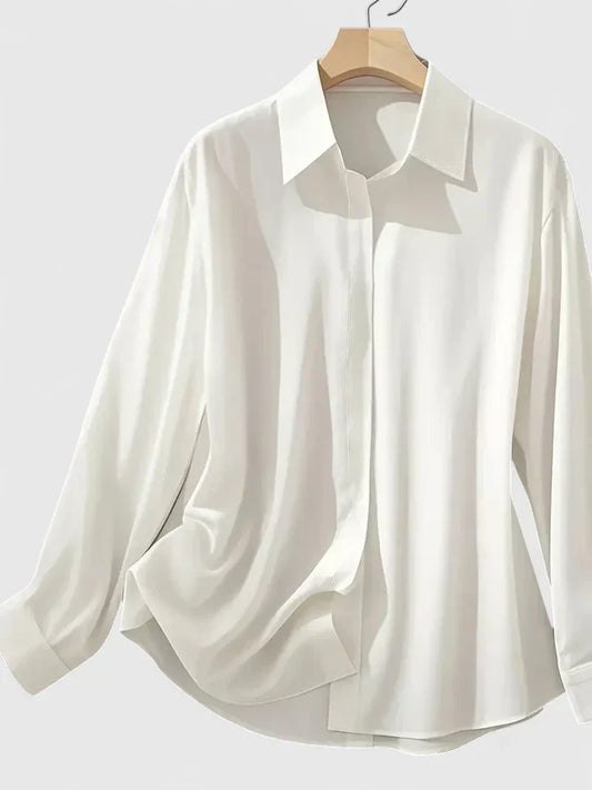 Marlowe | Hidden Button Blouse