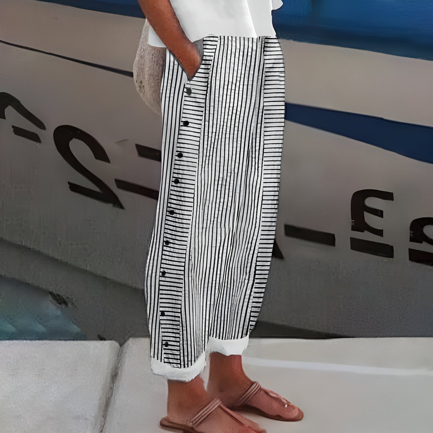 Romy | Straight Leg Pants with Pockets