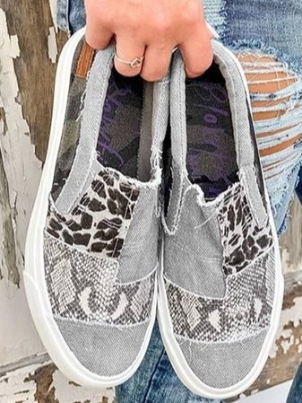 Corenza | Canvas Slip-On Sneakers