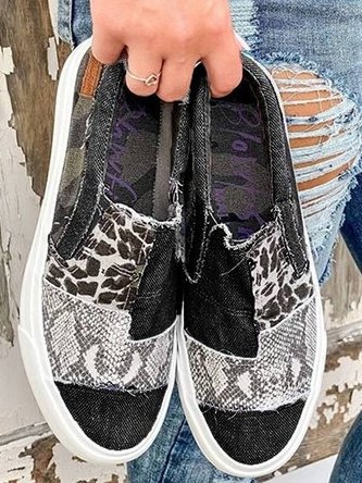 Corenza | Canvas Slip-On Sneakers