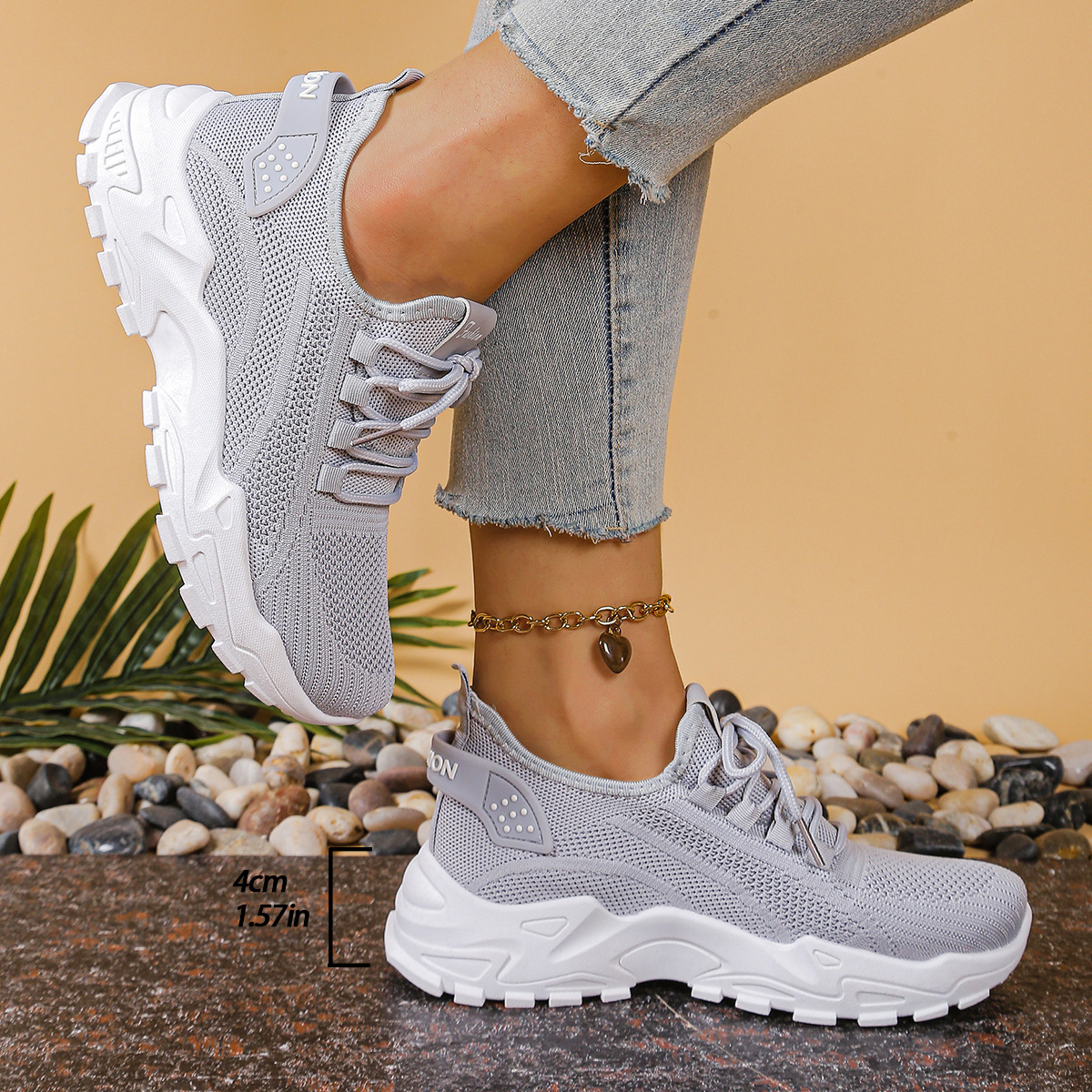 Maëlys | Cushioned Roomy-Toe Everyday Sneakers