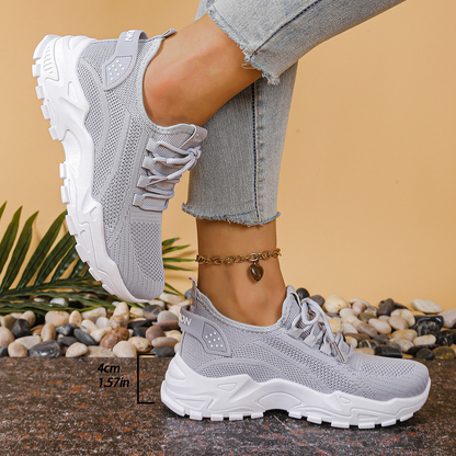 Maëlys | Cushioned Roomy-Toe Everyday Sneakers