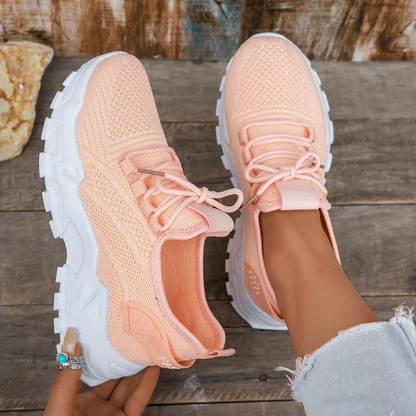 Maëlys | Cushioned Roomy-Toe Everyday Sneakers
