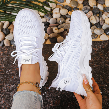 Maëlys | Cushioned Roomy-Toe Everyday Sneakers