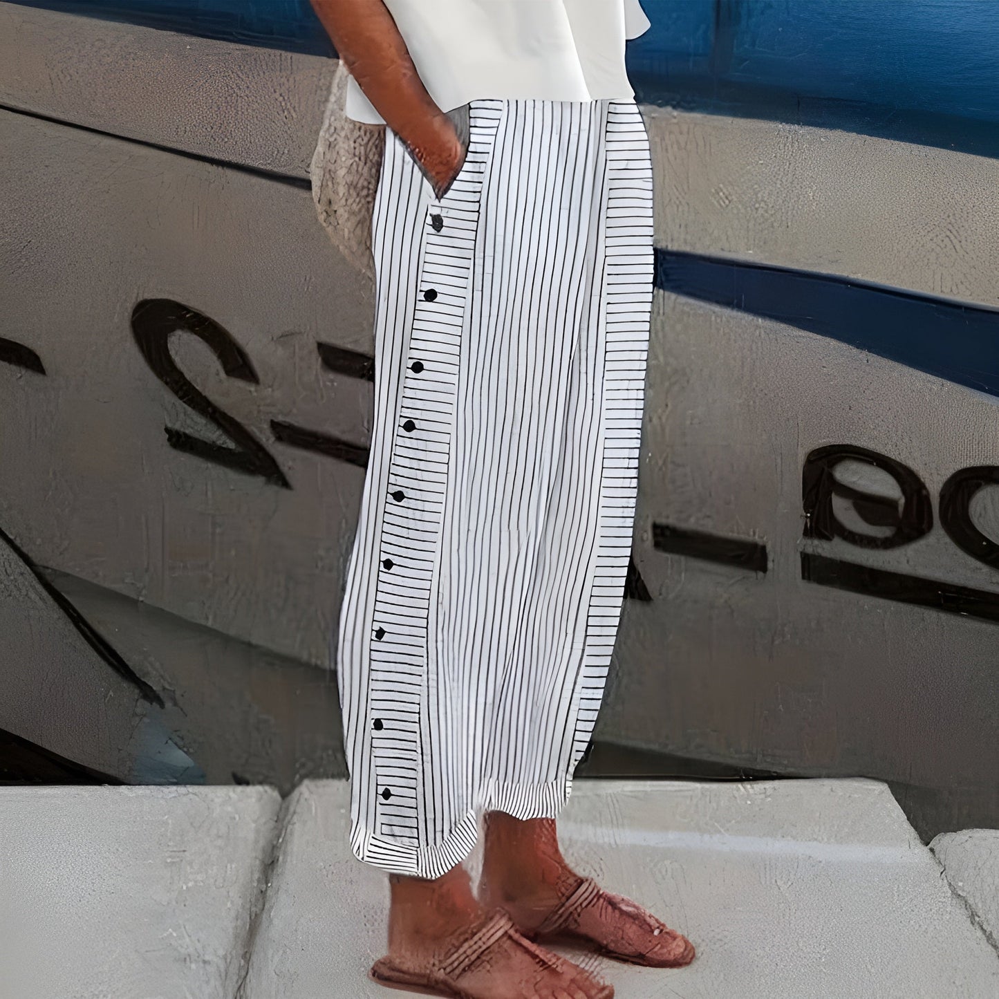 Romy | Straight Leg Pants with Pockets