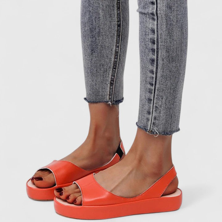 Emrynn | Flat Sandals for Women