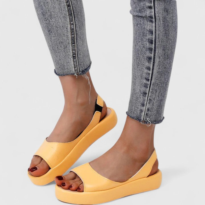 Emrynn | Flat Sandals for Women