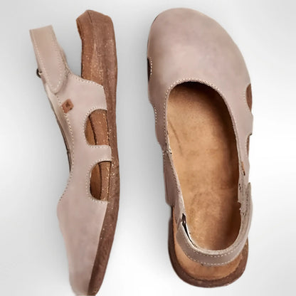 Ivy | Closed-Toe Comfort Sandals