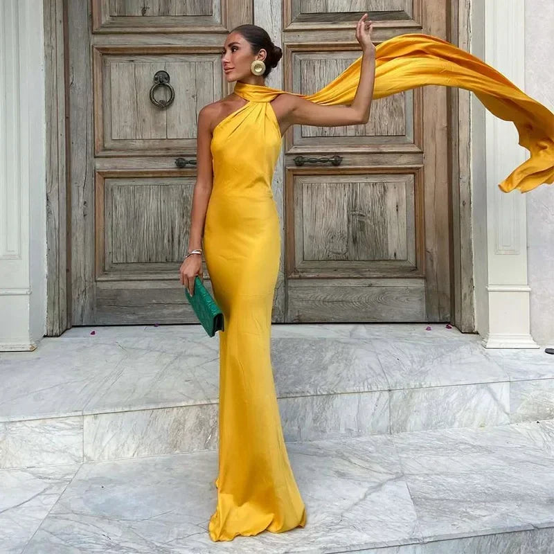 Wendelmoed | One-Shoulder Draped Maxi Dress