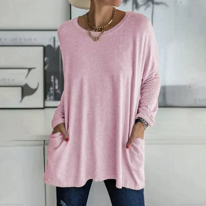 Oversized tunic showing the front pockets