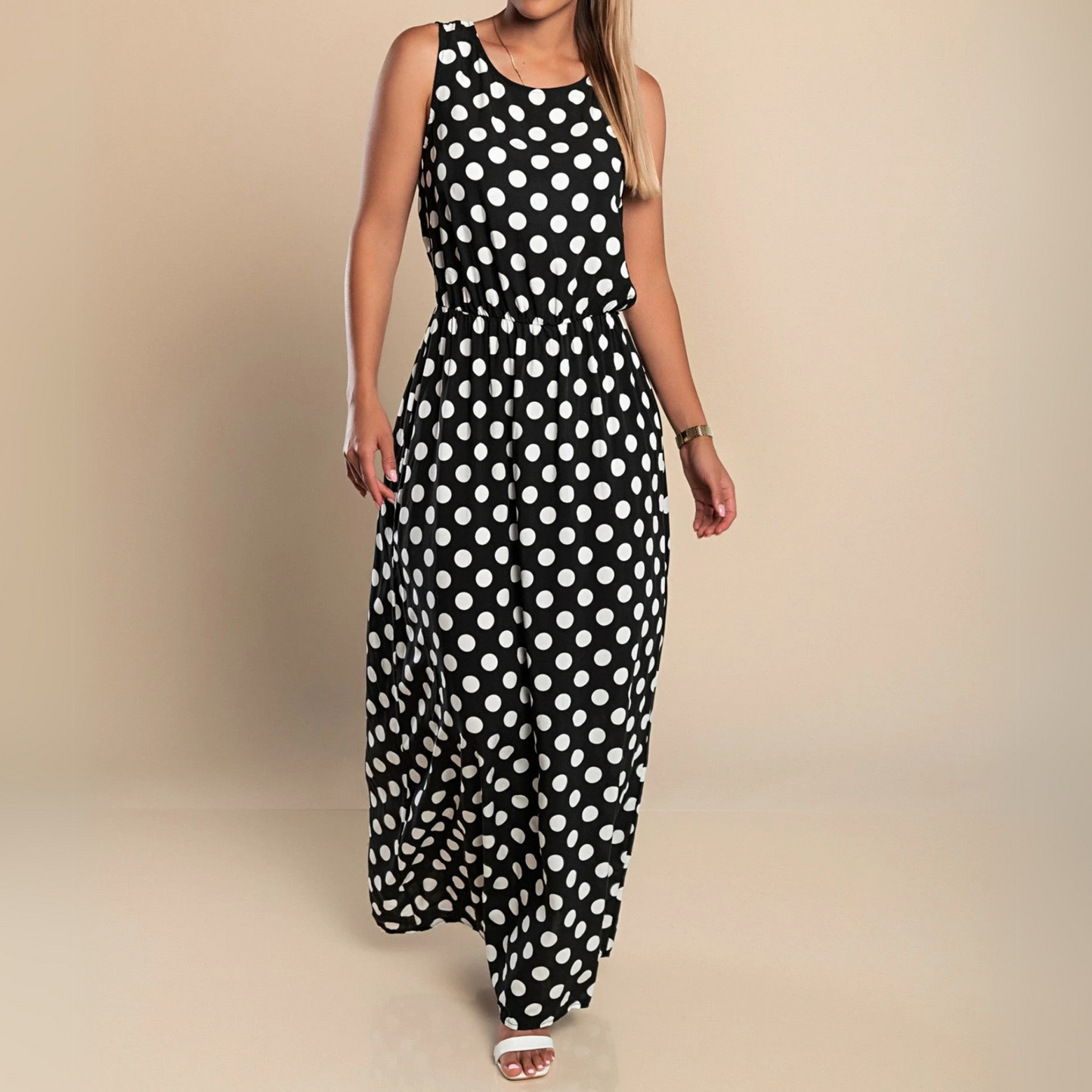 Philomena | Flowing Polka Dot Maxi Dress